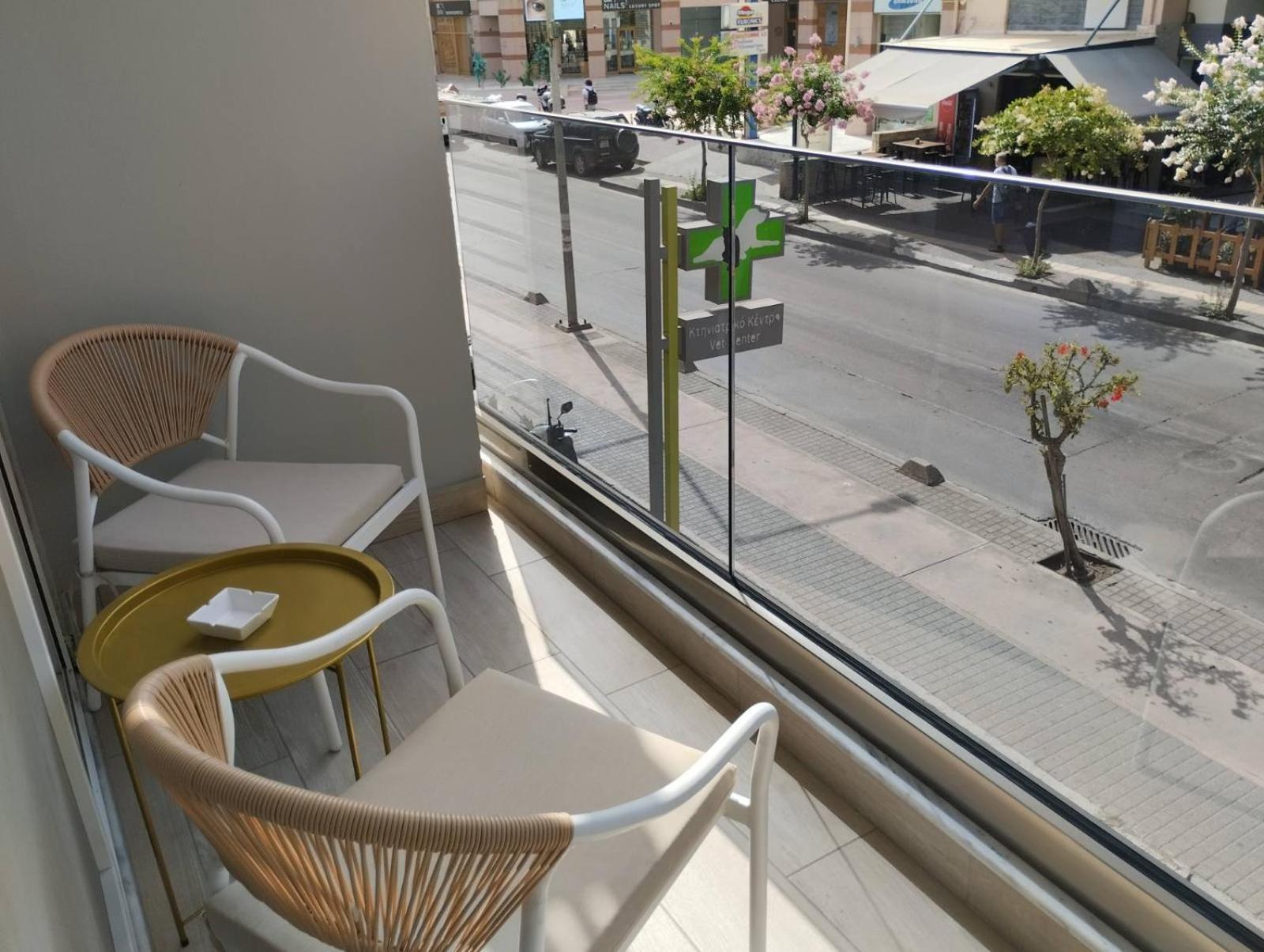 Athena Apartment's - Crete *